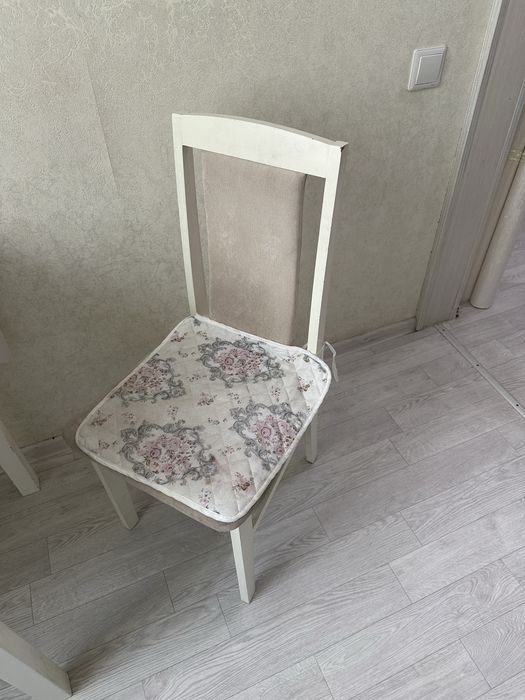 Продам стулья 2 шт, состояния б/у