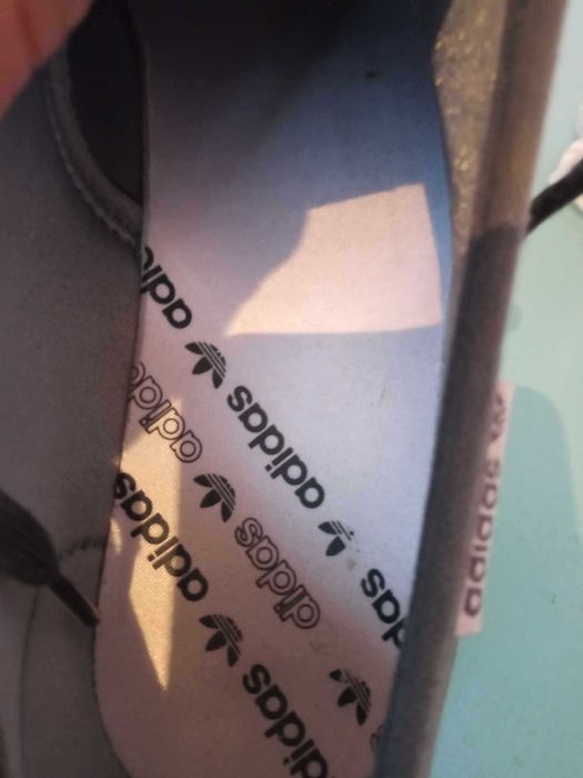 Adidas и Reebok: оригинални  унисекс кецове и маратонки, много запазени!