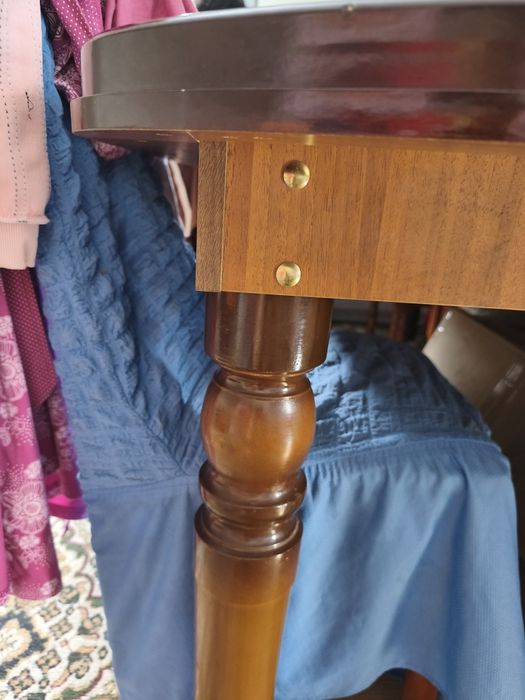 Ағаш стол сатылады бағасы 120000тг