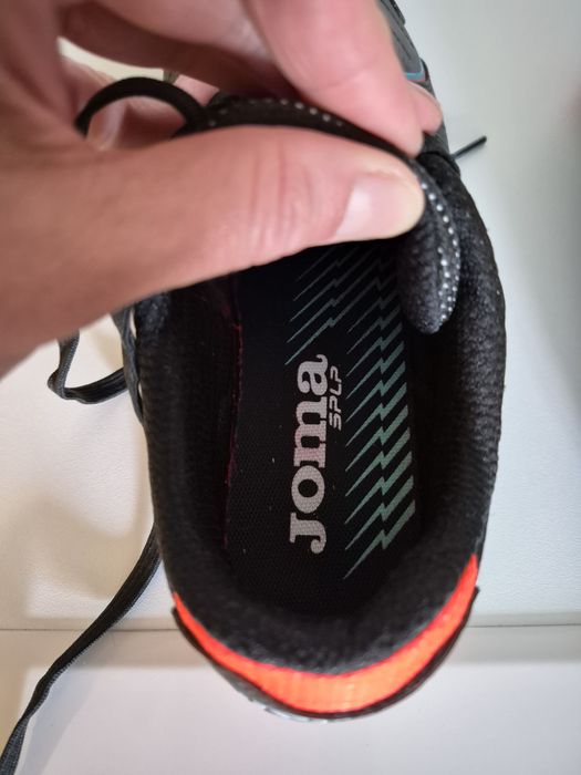 Adidasi fotbal Joma