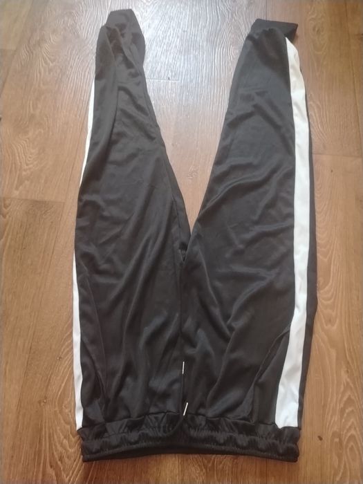 Продам спортивные штаны