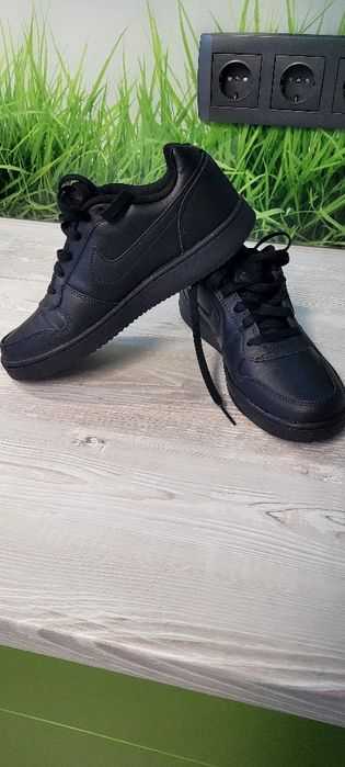 Nike negru low mărimea 40