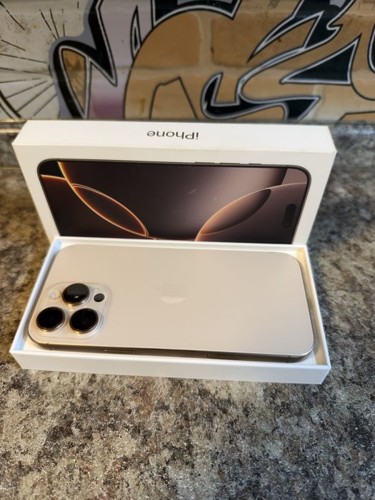 Iphone 16 pro max 512 Gold