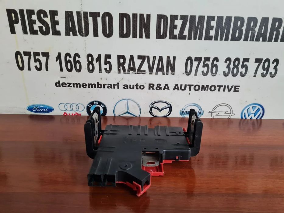 Modul Borna Baterie Bmw F10 F11 F12 F13 F06 F01 F02 Cod  - Dezmembrari Arad