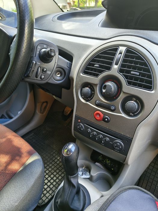 Vând Renault Modus 1.2 benzina+GPL