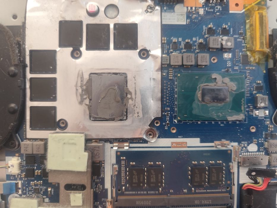 Ремонт компьютеров ноутбуков