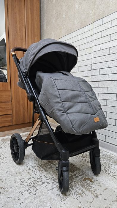 Коляска прогулочная Teknum