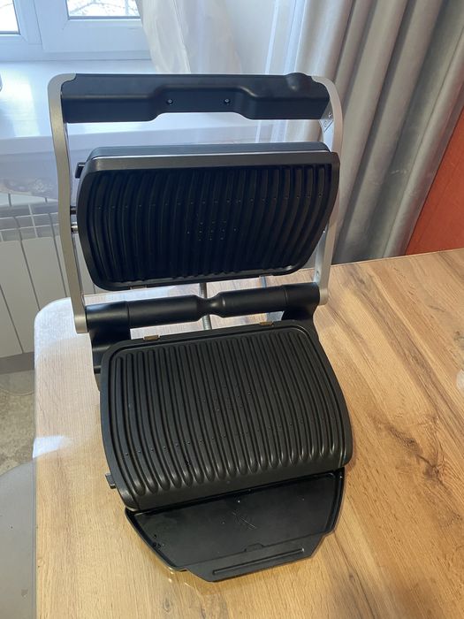 Гриль Tefal Optigrill+ GC712D34