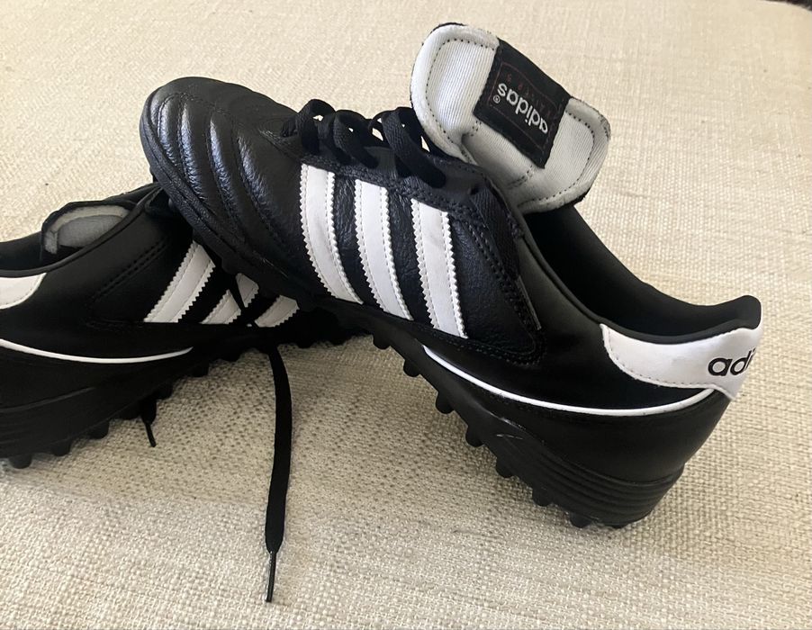 Футболни обувки adidas KAISER 5