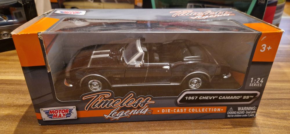 Macheta chevrolet camaro ss motor max 1/24 timeless legends