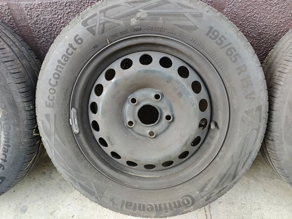 Jante tabla R15" 5X112 VW Golf Passat Seat Exeo Audi A3 A4 anvelope 195/65 R15 Continental 1K0601027C