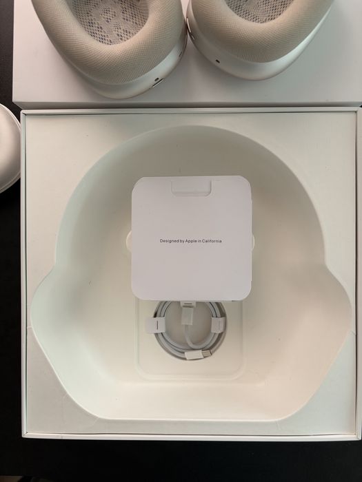 Apple Airpods Max starlight USB-C