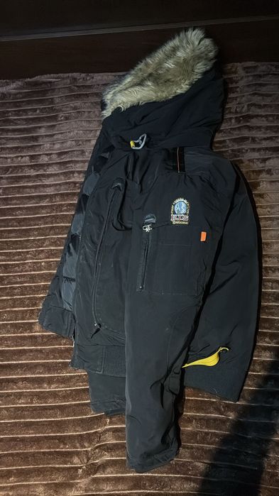 Prodava se qke na parajumpers edno kum edno s originala