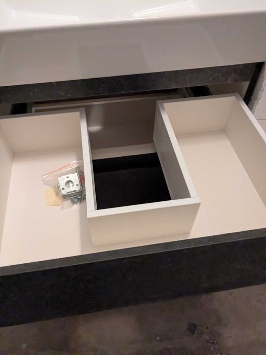 Долен шкаф за баня