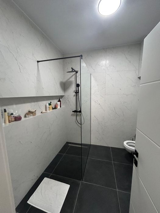 Cazare UNTOLD, bloc nou, 1000 lei/noapte, apartament MODERN, complet utilat