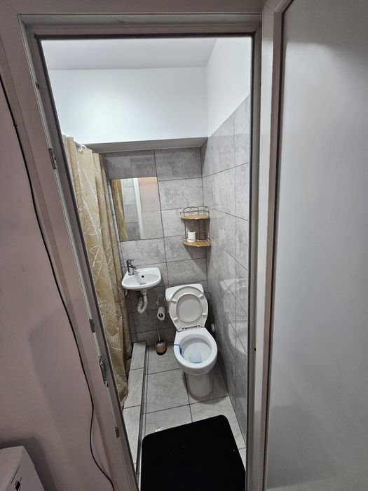 Apartament de inchiriat!