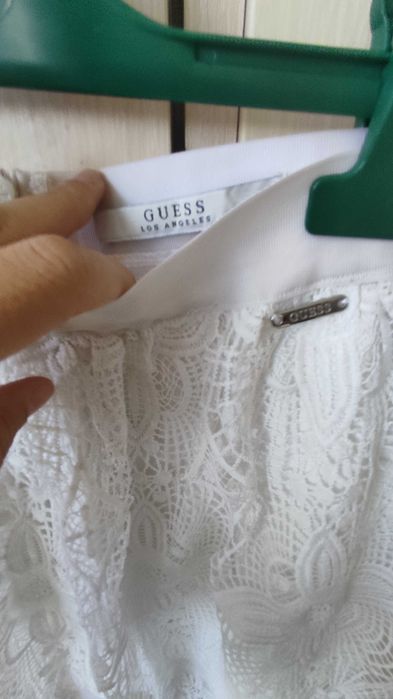 Пола Guess размер М
