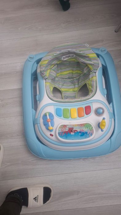 продам детский ходунки