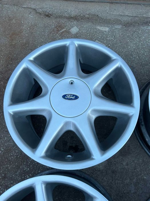Jante Ford RS 7-Spoke R17 4x108
