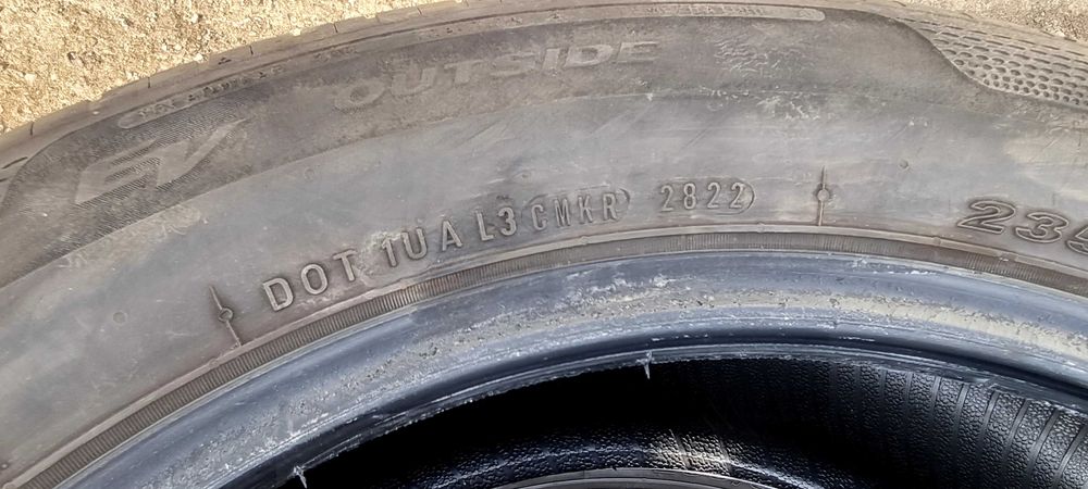 Летни гуми 235 55 19