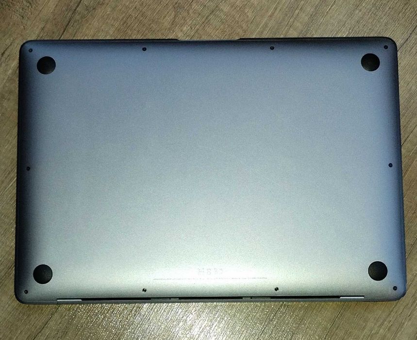 Apple MacBook Air A2179 EMC3302 Retina 13"- части