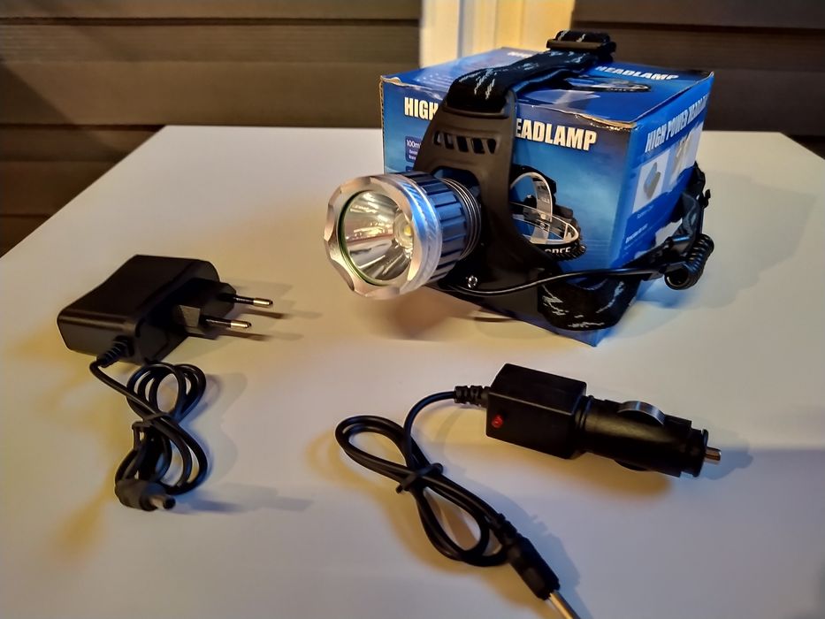 Lanterna frontala cu led XML T6 pescuit , camping , vanatoare