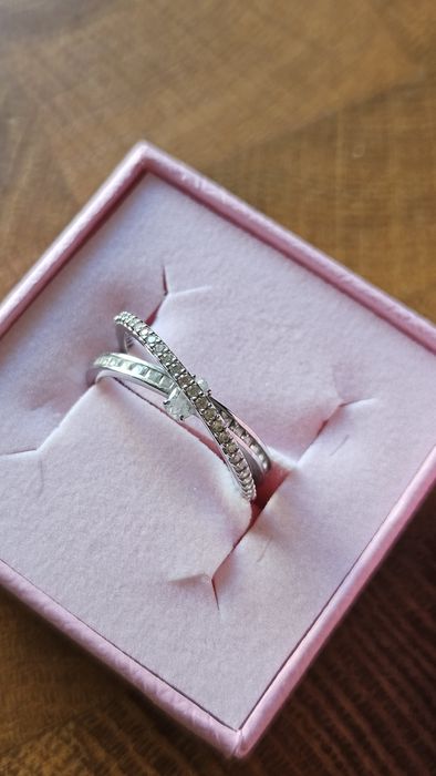 Пръстен Swarovski