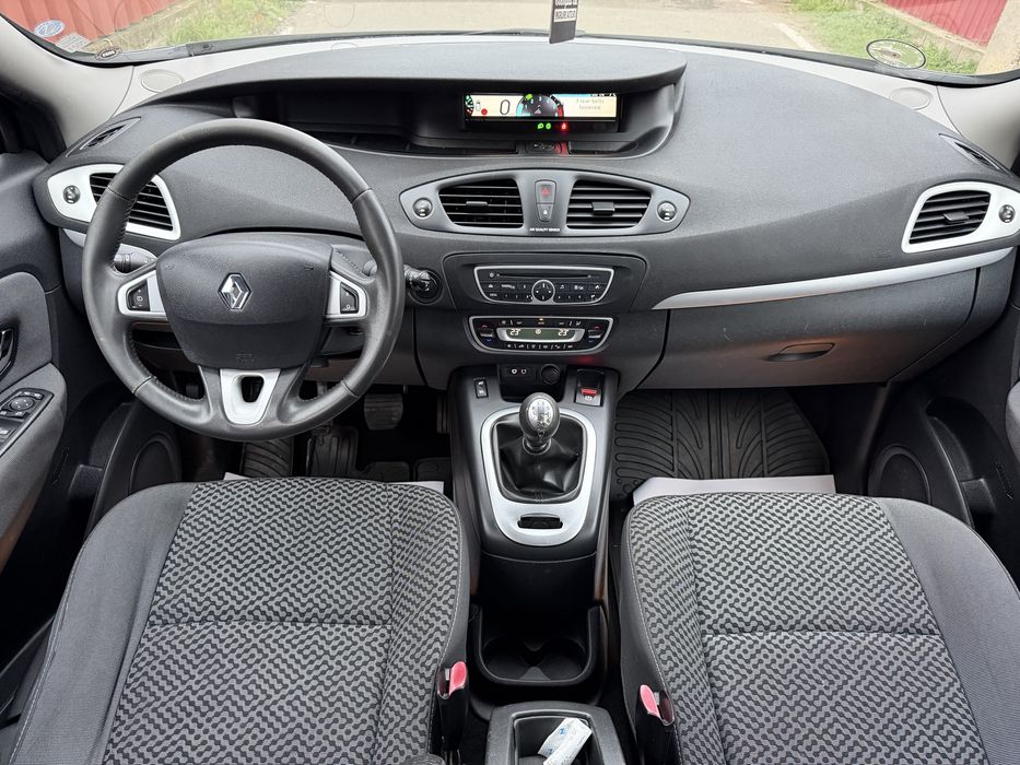 Renault Scenic 3 - 2012 / 1.6 DCi 131 CP Euro5 , Import Recent