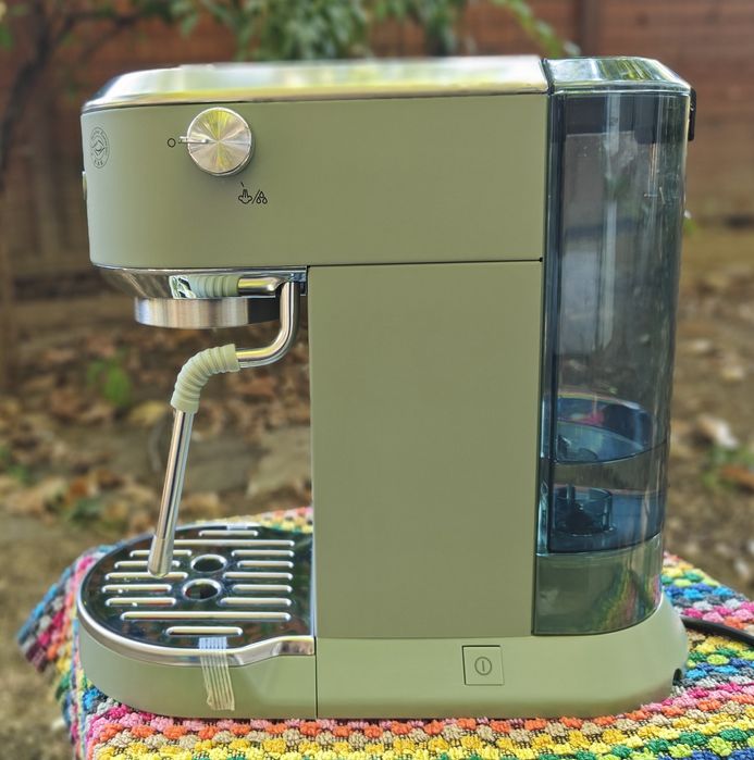 Vând Espressor DeLonghi Dedica Duo E890