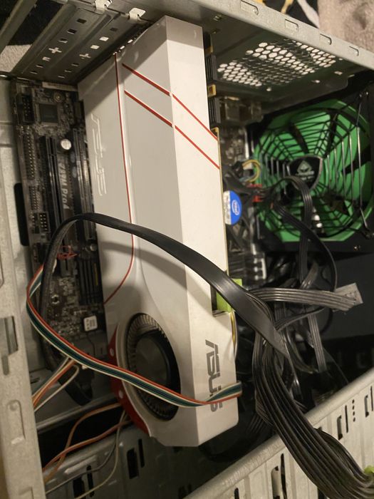 Pc Vechi  defect cu GTX 970 ASUS Turbo functional