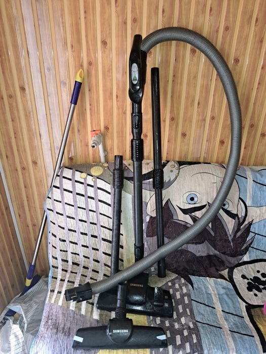Пылысос самсунг.