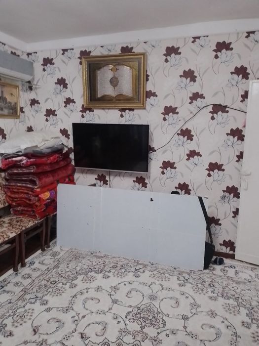 Продам 2/1/2 Спутник. Дерево. Нормальное состояние.янгихает