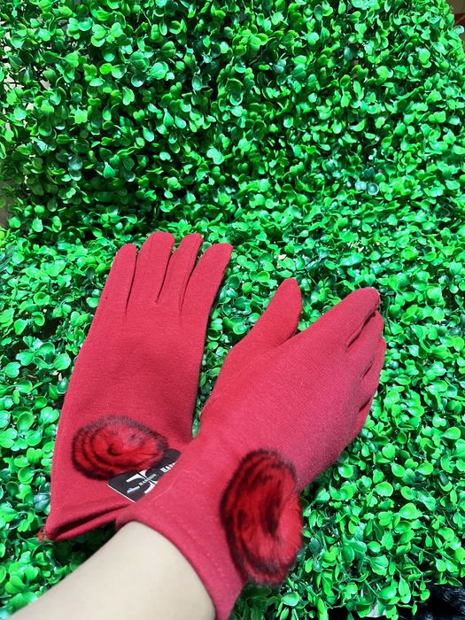 Manusi dama din piele,material vatuit