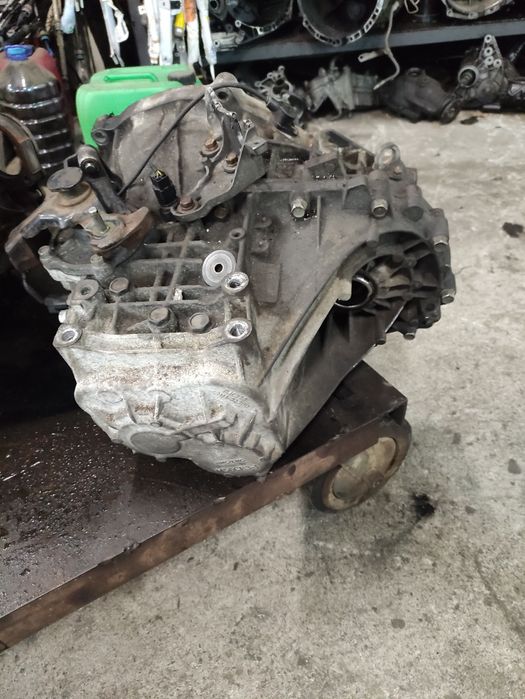 Роботизирана кутия за Peugeot 2.0hdi