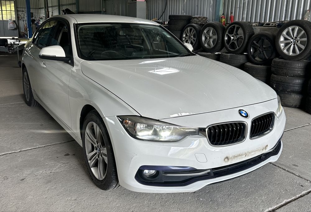 Elemente caroserie BMW f30 Usa  capota portbagaj bara oglinda Alb 300