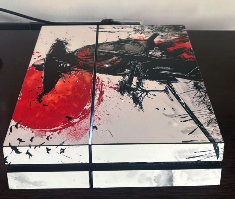 Продаётся Playstation 4