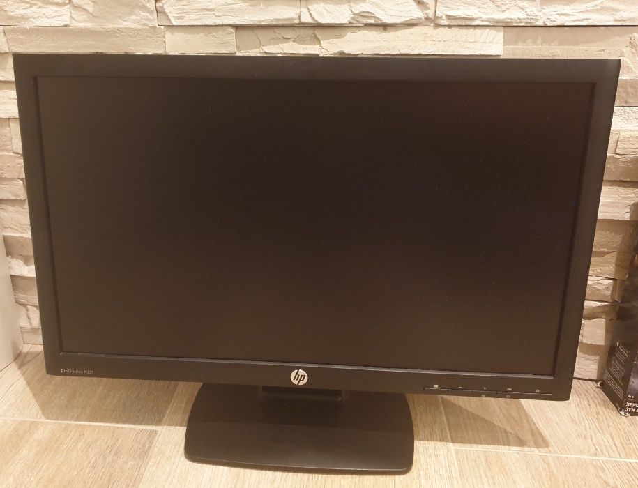 Продавам Монитор HP Pro Display P221 Monitor 21.5 inch