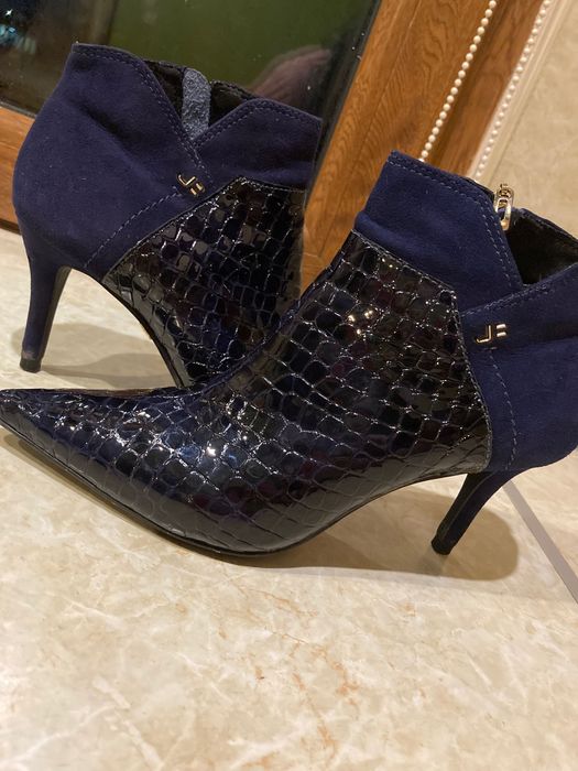 Jorge Bishoff Обувки