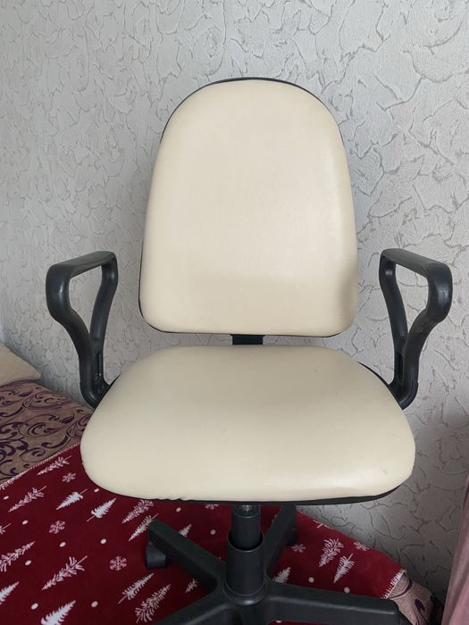 Продам материал для наращивания ресниц.