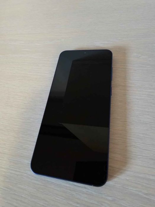 Samsung S 25 +   512 gb .