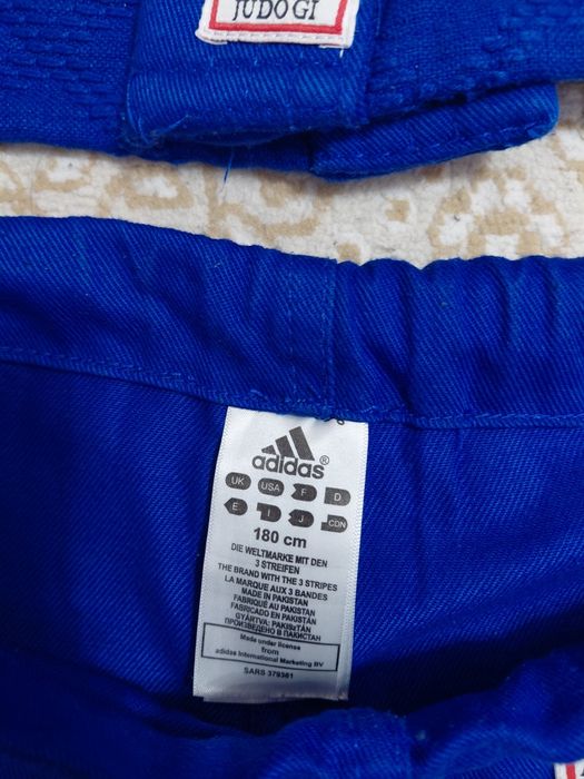 Продается кимано IJF 180