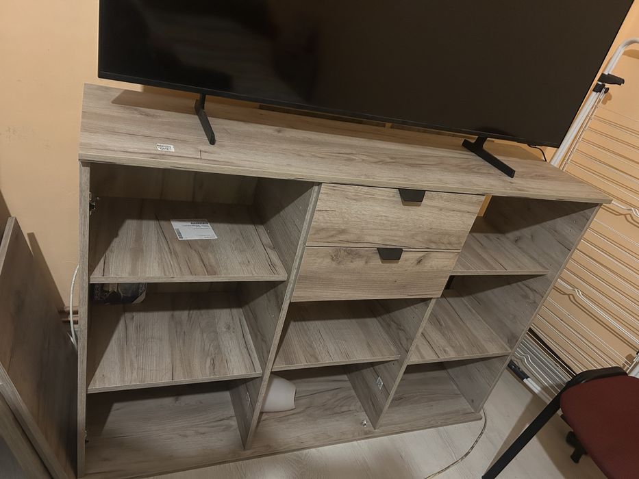 Mobilier de vanzare