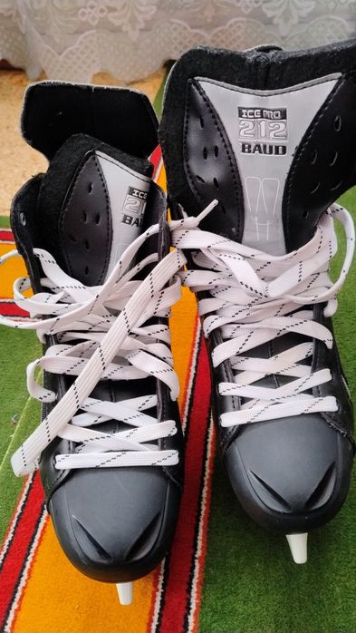 Коньки. Размер 44.