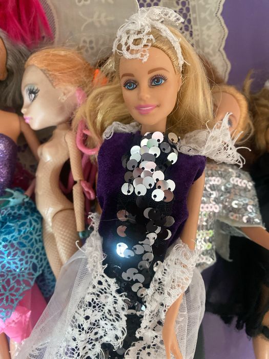 Продаются куклы барби