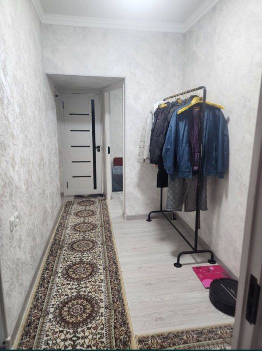 Sotiladi 2ta yonma yon 2 xona Yunusobod 14 da