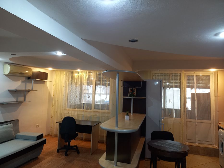 Inchiriere garsoniera 43mp