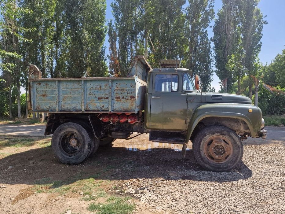 Zil ,ural mator sotiladi