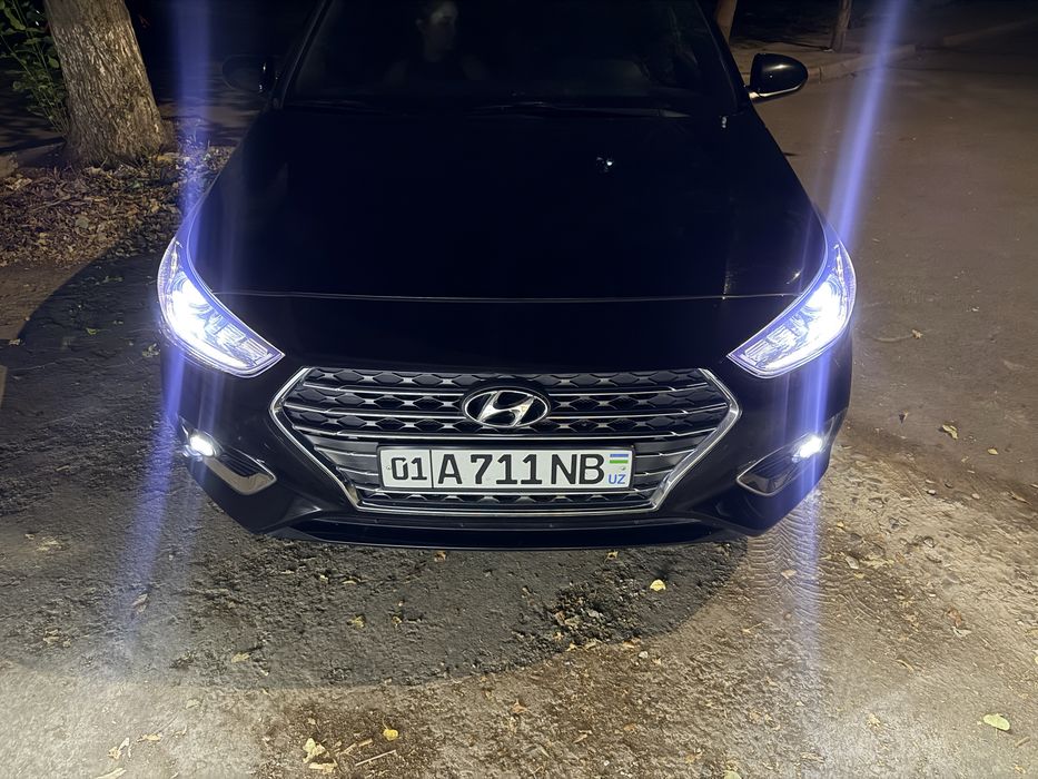 Hyundai Accent 1.6 full комплектиция