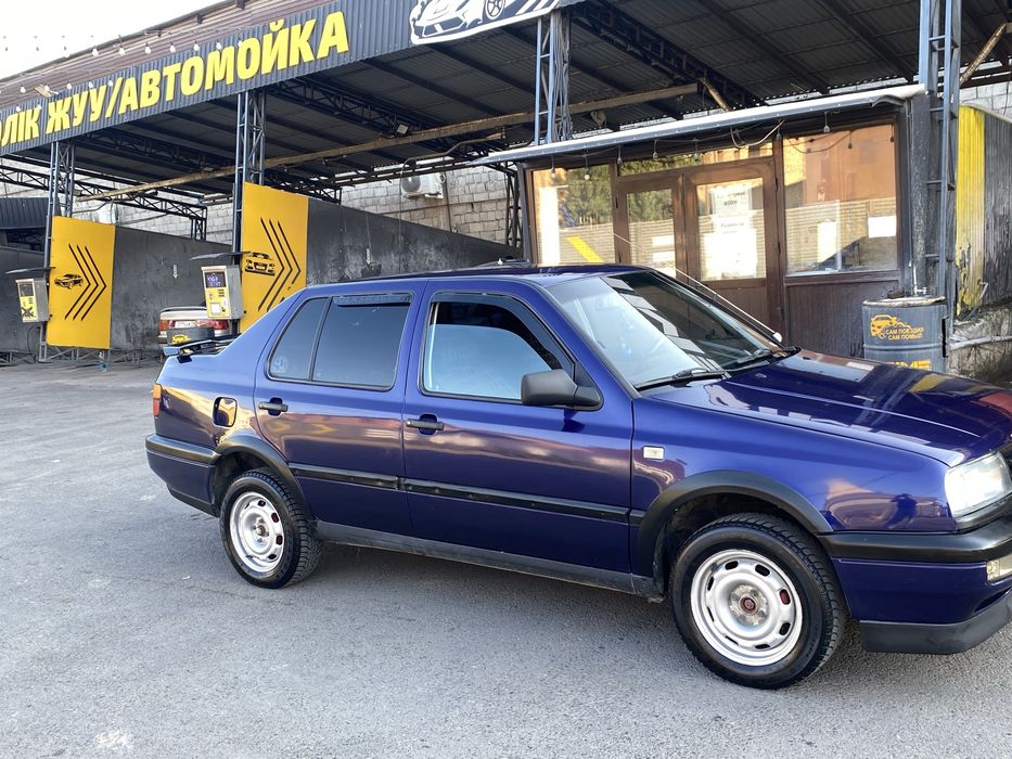 Venta 1993 без вложение