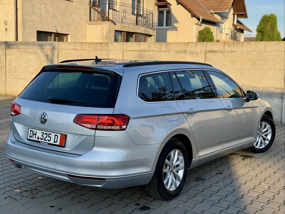 Vw Passat 2.0 150 Cp DSG•Faruri Metrix•Navi•Acc